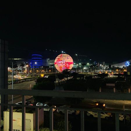 Staycation In Shell Residences By Aiza Pasay Esterno foto